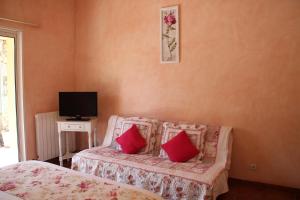 B&B / Chambre d'hôtes La Dryade 251 Allée du Safran Quartier des Rabassières 83170 Tourves 83170 Tourves Provence-Alpes-Côte d\'Azur