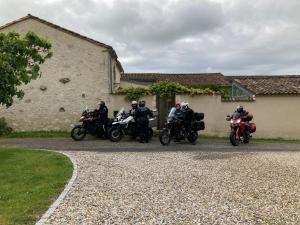 B&B / Chambre d'hôtes La Ferme Buissonnière LE BOURG 24560 Bardou Aquitaine