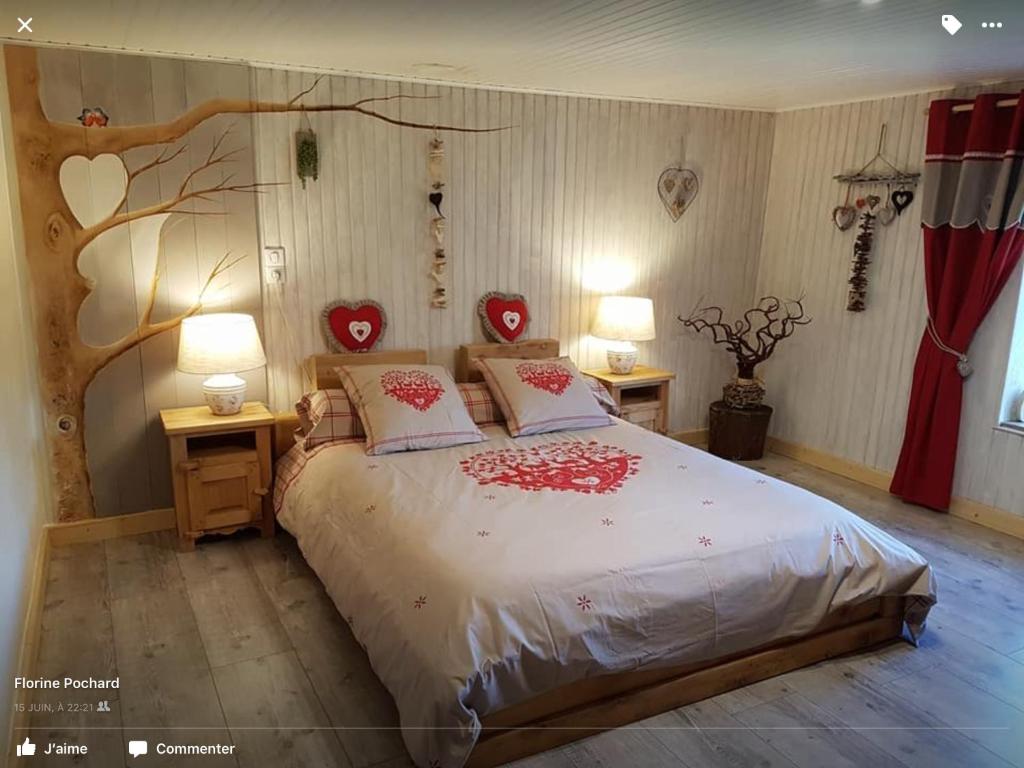 La Ferme de Là-haut B&B 685 Le Lanxey, 70440 Le Haut-du-Them