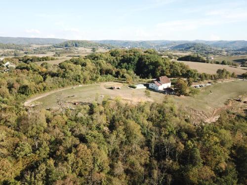 La Ferme De Montard