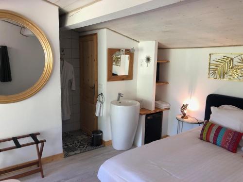 La Ferme de Sirguet - Cabane Jardin & Spa