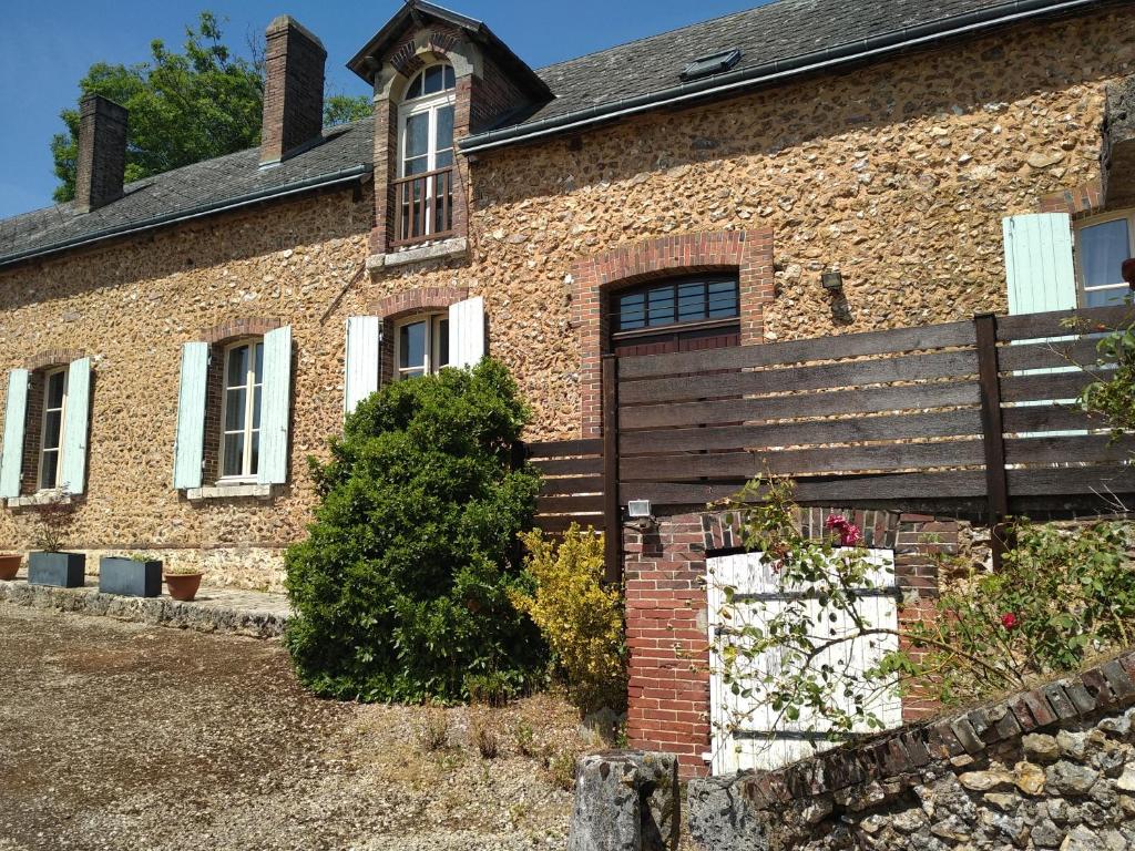 La Ferme de Spoir 2 Rue du Château, 28630 Mignières