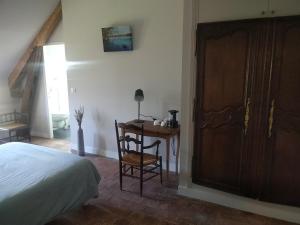 B&B / Chambre d'hôtes La Ferme de Spoir 2 Rue du Château 28630 Mignières -1