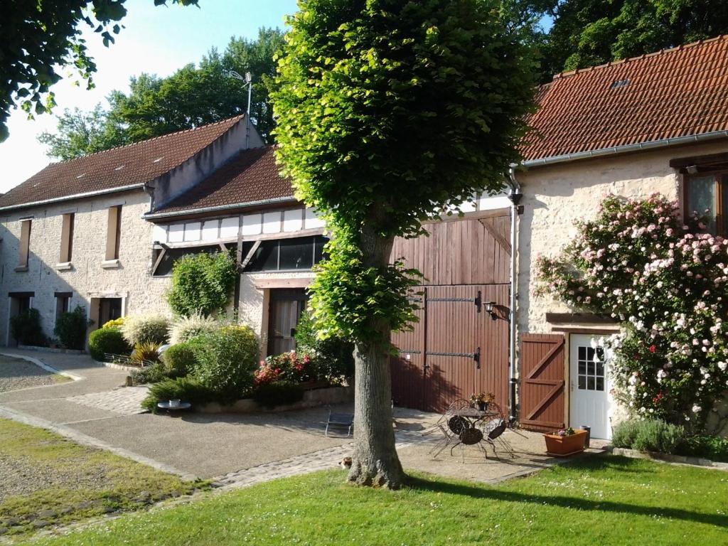 B&B / Chambre d'hôtes La Ferme de Vintué Rue des Chênes Rouges 91580 Étréchy