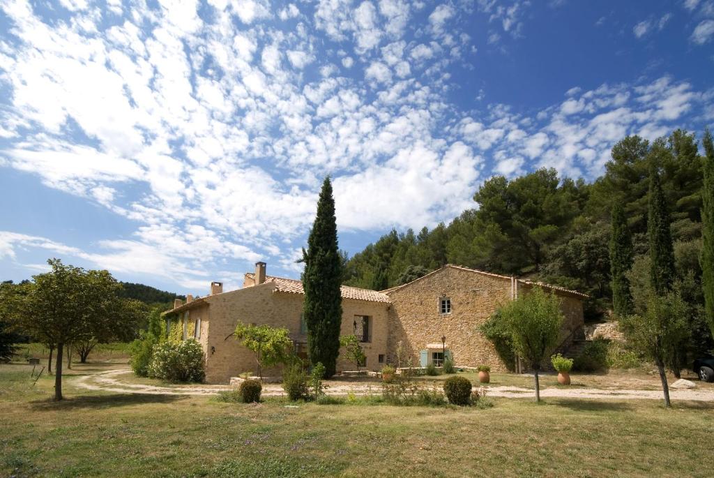 La Ferme Des Belugues 200 Chemin De Choudeirolles, 84330 Le Barroux