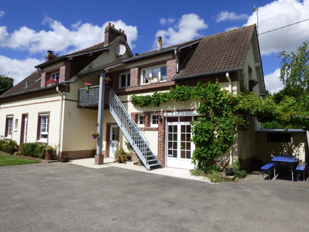 B&B / Chambre d'hôtes La Fontainoise 6 RUE DE LA CARRIERE 80510 Fontaine-sur-Somme