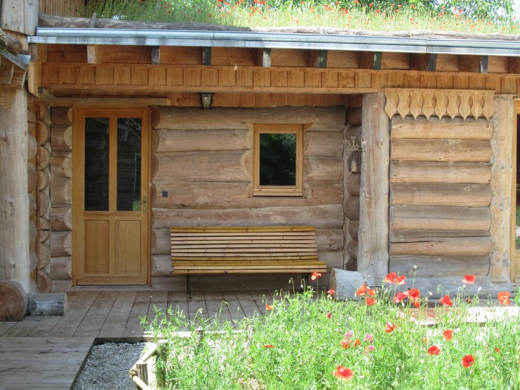 B&B / Chambre d'hôtes La Fuste des Garceaux Route de la Sablière LES GARCEAUX 51300 Orconte