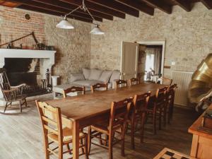 LA LAUJÈRE Chambres d'hôtes ROMANCE