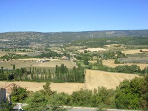 B&B / Chambre d'hôtes La Maison Bleue La Maison Bleue rue de la république 84390 Sault Provence-Alpes-Côte d\'Azur