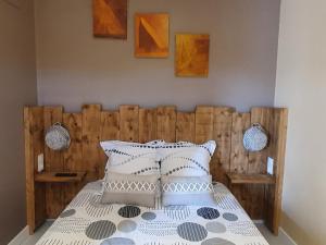 B&B / Chambre d'hôtes La maison de Lalouette 14 Lotissement les Hauts de la Louette 04300 Forcalquier Provence-Alpes-Côte d\'Azur