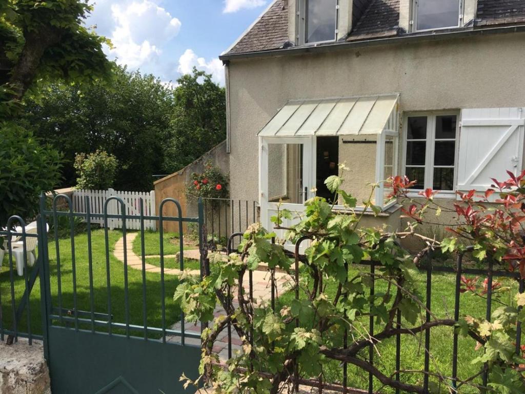 La Maison de Marguerite 26570 Montbrun-les-Bains