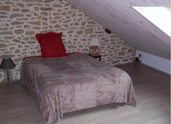 B&B / Chambre d'hôtes La Maison De Marie-Claire 2, rue Ergolaire 52150 Doncourt-sur-Meuse