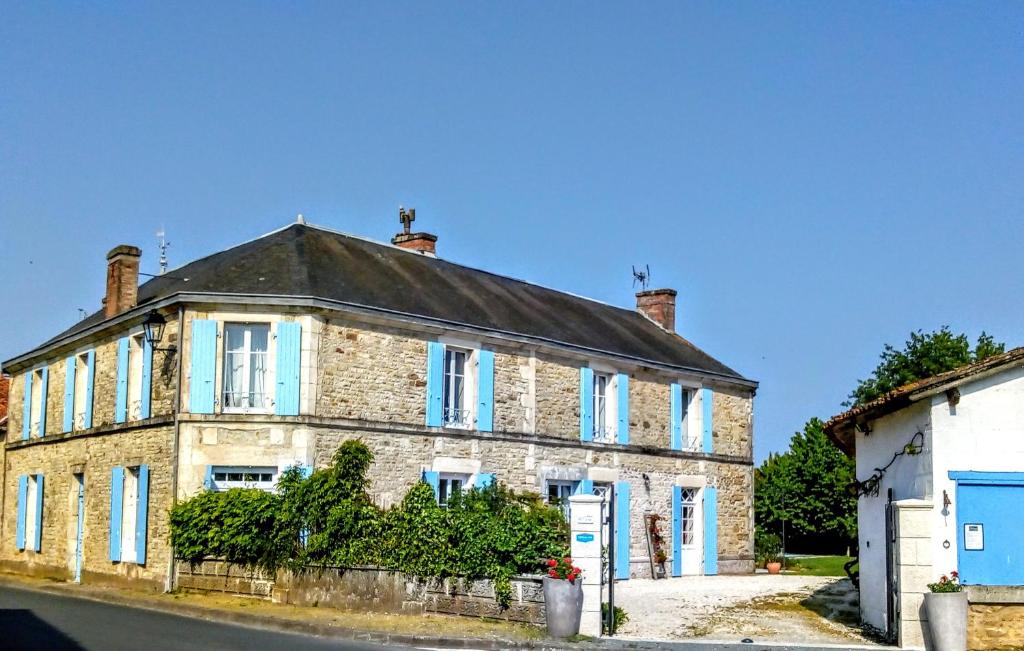 La maison de Thiré 20 Rue de l'Eglise, 85210 Thiré