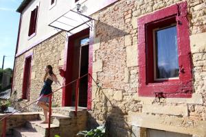 B&B / Chambre d'hôtes La Maison du Bonheur Lieu dit La Marzelle 24160 Anlhiac Aquitaine