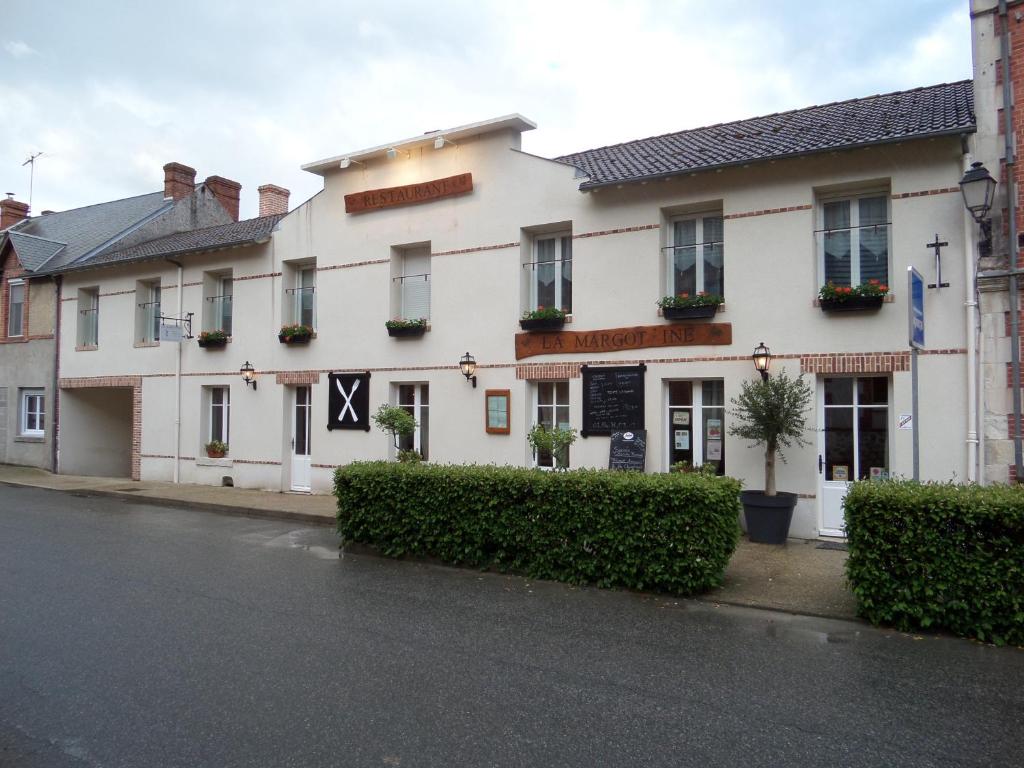 B&B / Chambre d'hôtes La Margot'ine 53 rue Lancelot du Lac 41210 Montrieux-en-Sologne