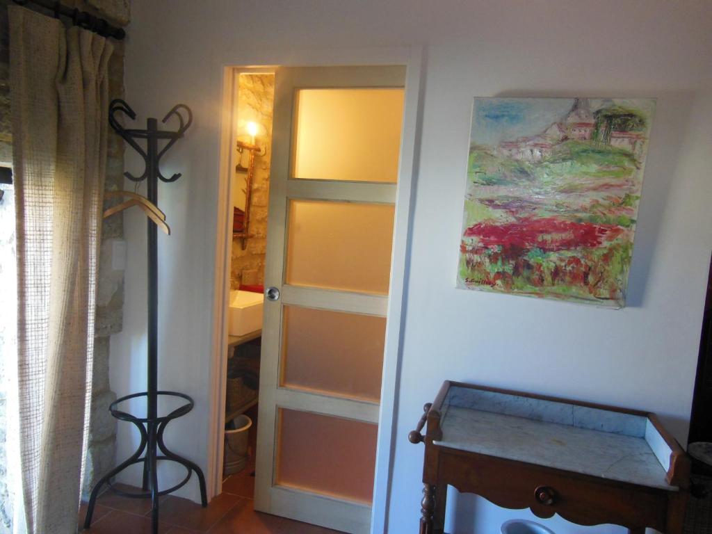 B&B / Chambre d'hôtes La Migrane 7 Boulevard du Couchant 30250 Villevieille