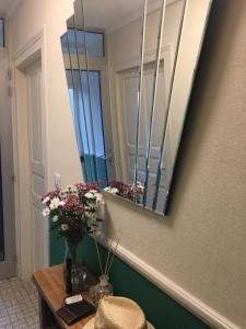 B&B / Chambre d'hôtes La Mirabelle 1 Mailletard 23290 Saint-Pierre-de-Fursac Limousin