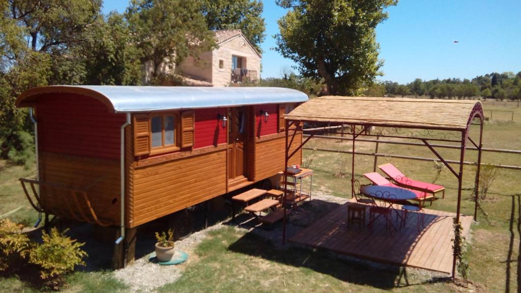 La Nanou'che (roulotte en Camargue) Chemin Grand Carrière, 30740 Le Cailar