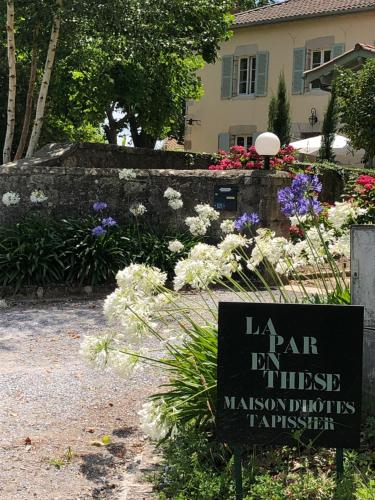 LA PARENTHÈSE