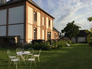 B&B / Chambre d'hôtes La Pommeraie 52 rue d'Hesdin 62960 Westrehem Nord-Pas-de-Calais