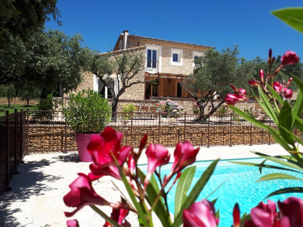 B&B / Chambre d'hôtes la réveuse Etage 0, 723 Fontcaudette 84220 84220 Gordes