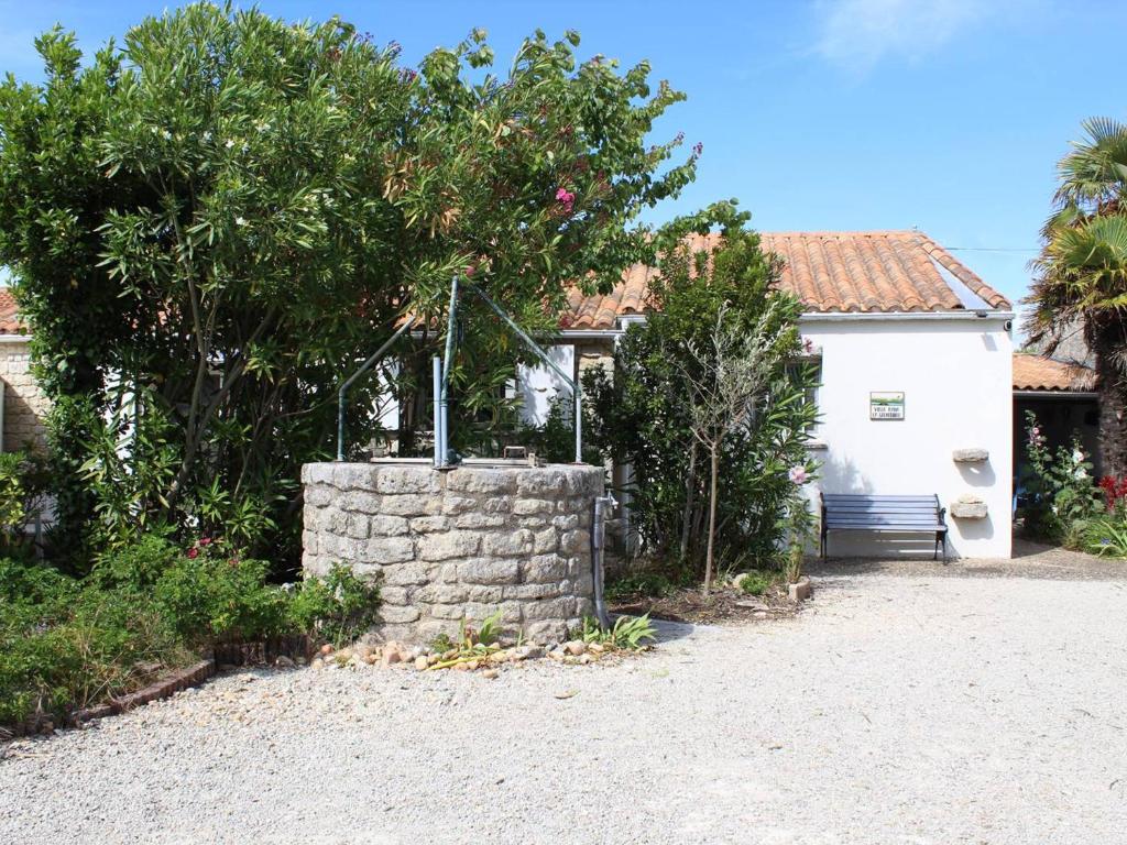 La Rivayne 84360 Lourmarin