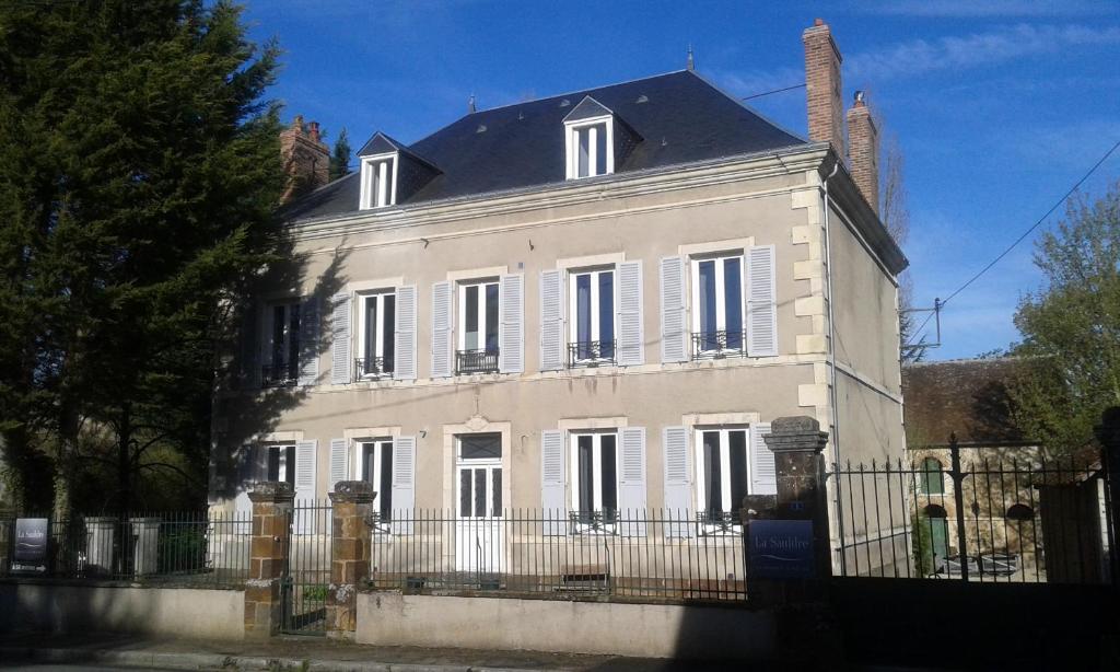 B&B / Chambre d'hôtes La Sauldre 1 Grande Rue 18260 Vailly-sur-Sauldre