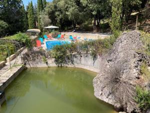 LA TOUR Mystique