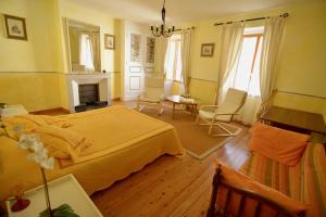 B&B / Chambre d'hôtes La TULIPE SAUVAGE 10 rue du Pont 26460 Bourdeaux Rhône-Alpes