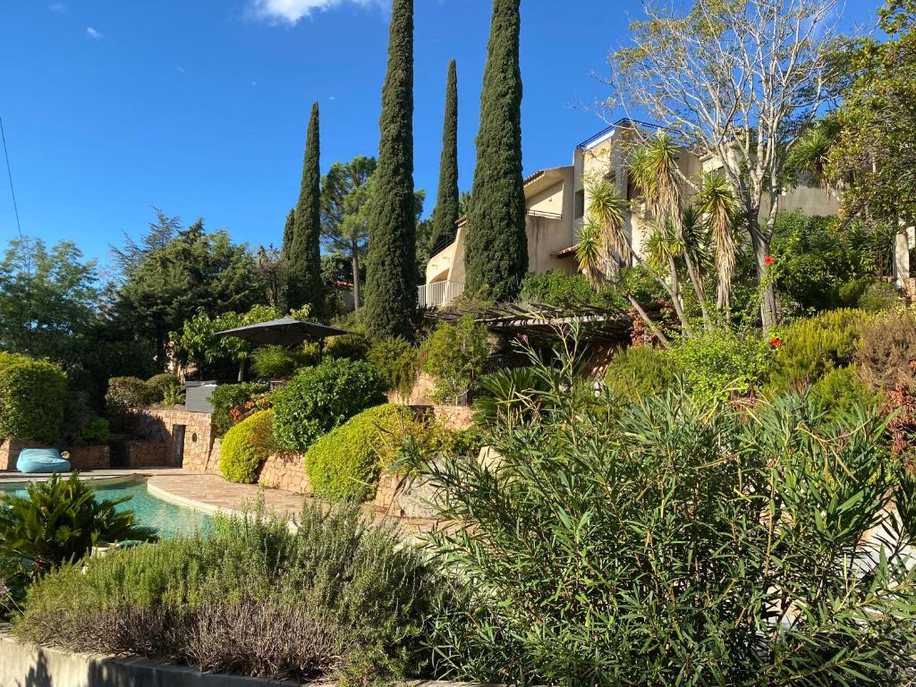 La Villa Claudia 11610 Pennautier