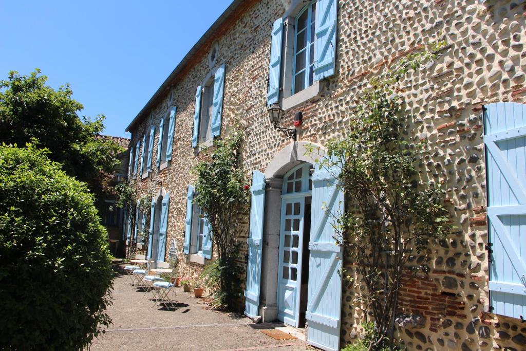 B&B / Chambre d'hôtes Lafitole Lodge 3 Rue la Part Darré 65700 Lafitole