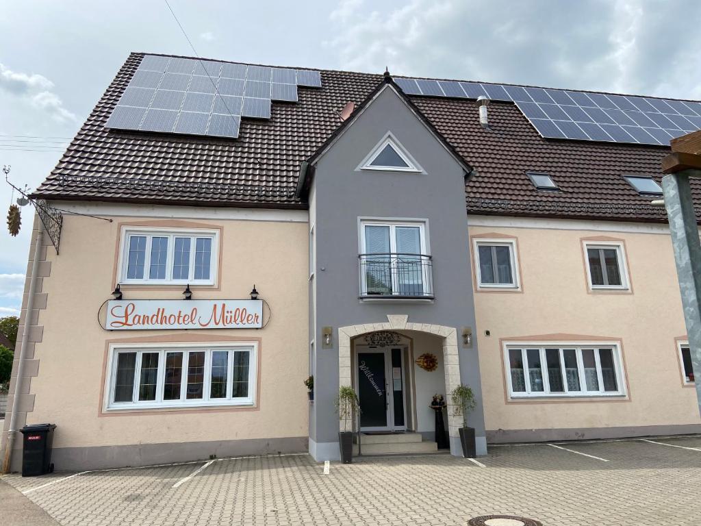 Landhotel Müller im Donautal 4 Rannenbergstraße Gemeinde Brachstadt, 86660 Tapfheim