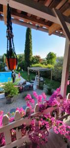 B&B / Chambre d'hôtes Laura & Paul 652 Chemin des Caillades 06480 La Colle-sur-Loup Provence-Alpes-Côte d\'Azur