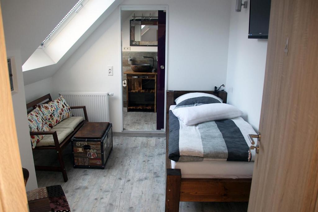 B&B / Chambre d'hôtes Lavendelhof Elsdorf 35 Am Wiebach 50189 Elsdorf