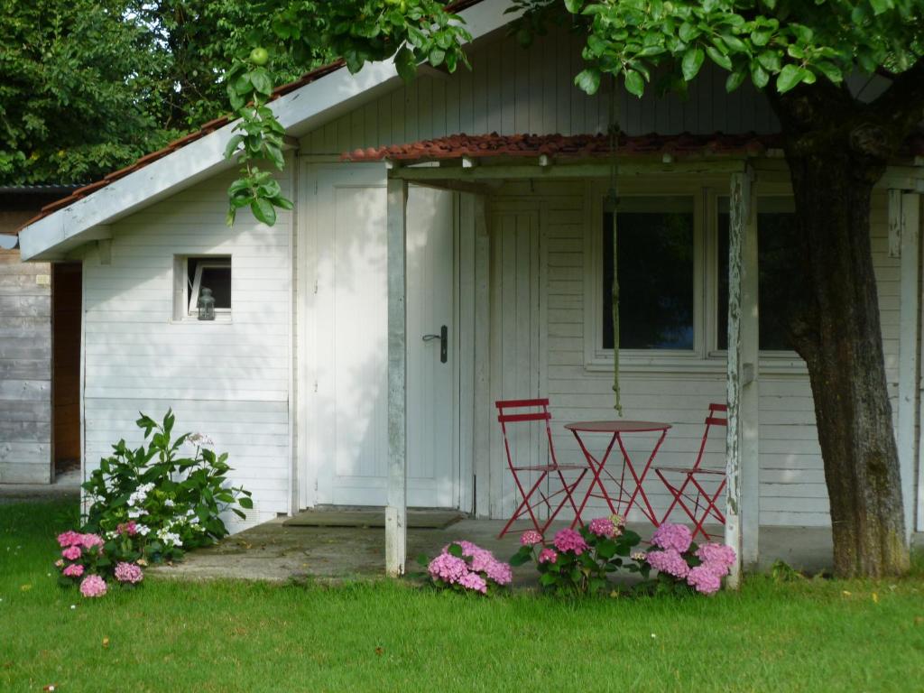 LE CHALET de LA LONGERE 221 Rue Jacques Varlet, 59310 Beuvry-Nord