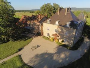 B&B / Chambre d'hôtes Le Château 1 route de Bresse 71460 Champagny-sous-Uxelles Bourgogne