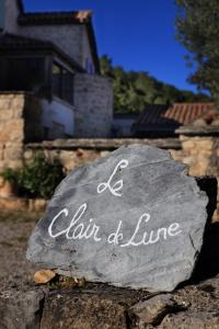 B&B / Chambre d'hôtes Le clair de lune Solanes 12100 Millau Midi-Pyrénées