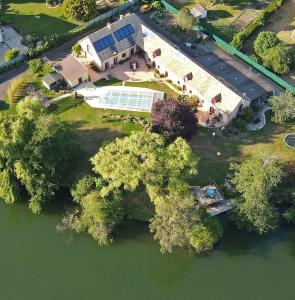 B&B / Chambre d'hôtes Le Clos Bener 5 Allée Saint-Louis 72530 Yvré-lʼÉvêque Pays de la Loire