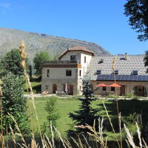 B&B / Chambre d'hôtes Le Clos de Lumière 644 chemin de Haute Correo 05400 La Roche-des-Arnauds Provence-Alpes-Côte d\'Azur