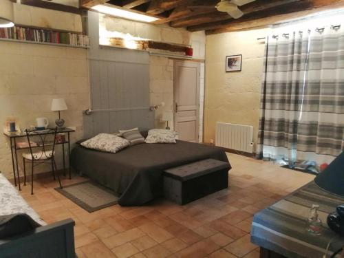 Le clos des augers, chambres d'hôtes et roulotte