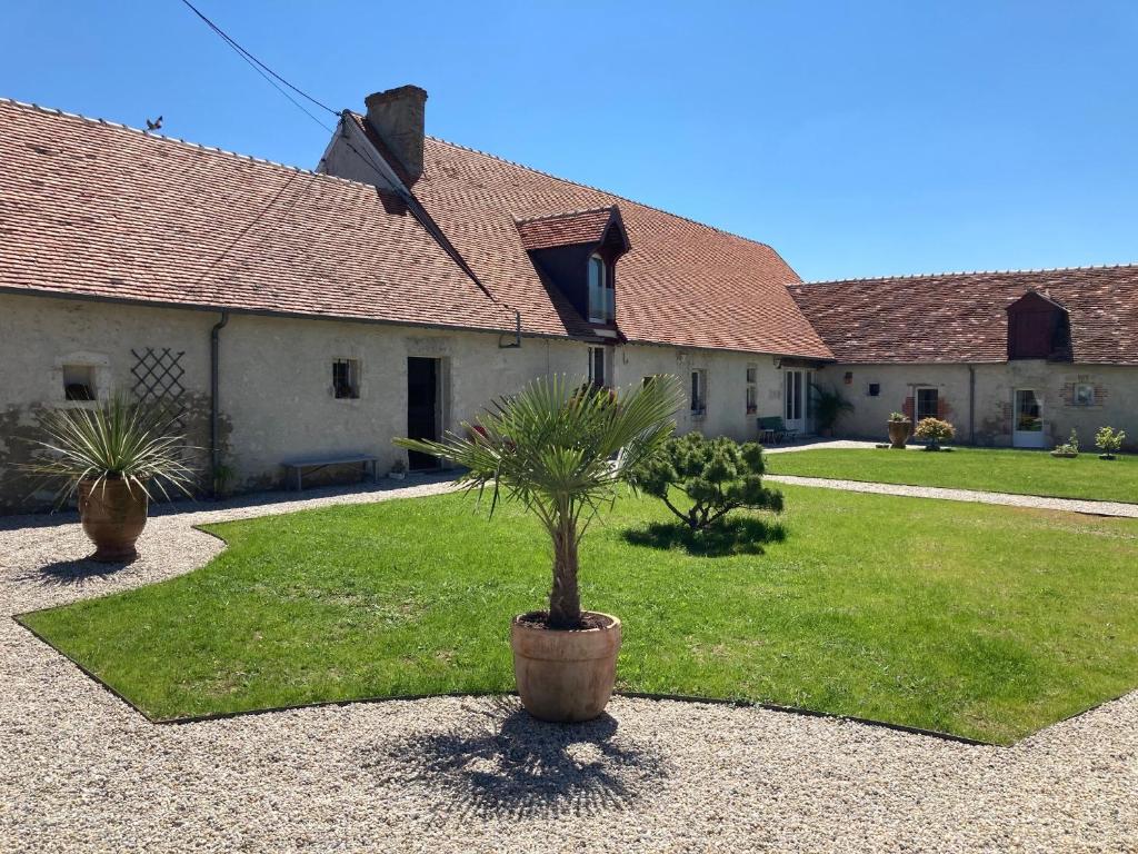 B&B / Chambre d'hôtes Le Clos des Châteaux LES GROS DUSSONS 41120 Chitenay