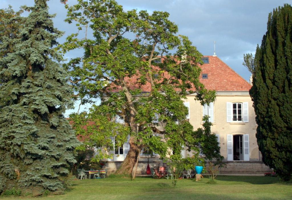 B&B / Chambre d'hôtes Le Clos des Roseaux 1 rue de l'Eglise 21200 Chorey-lès-Beaune