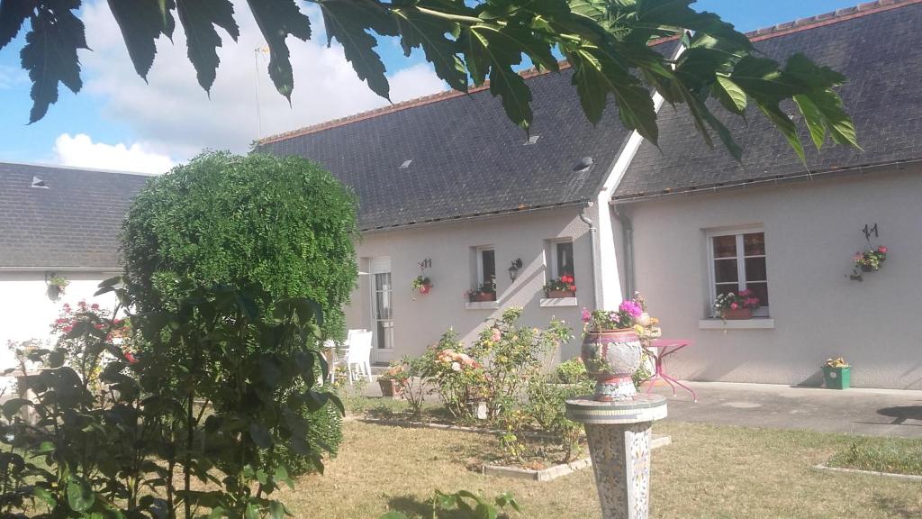 Le Clos des Roses 65 Rue de Chenonceaux, 37150 Civray-de-Touraine