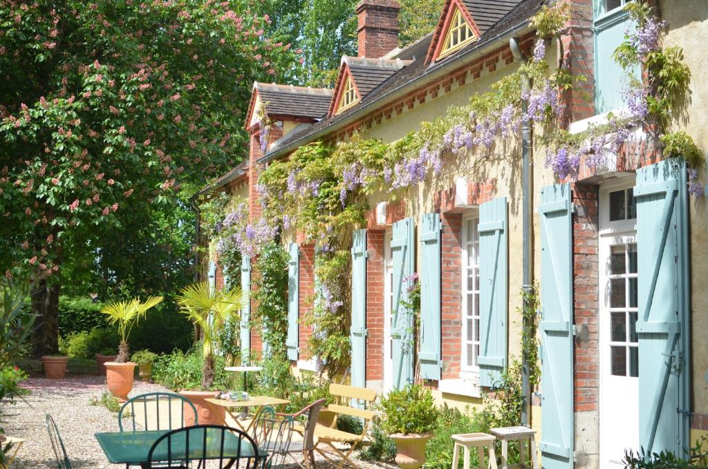 B&B / Chambre d'hôtes Le clos du Ru 49 route des Landois 45260 Presnoy