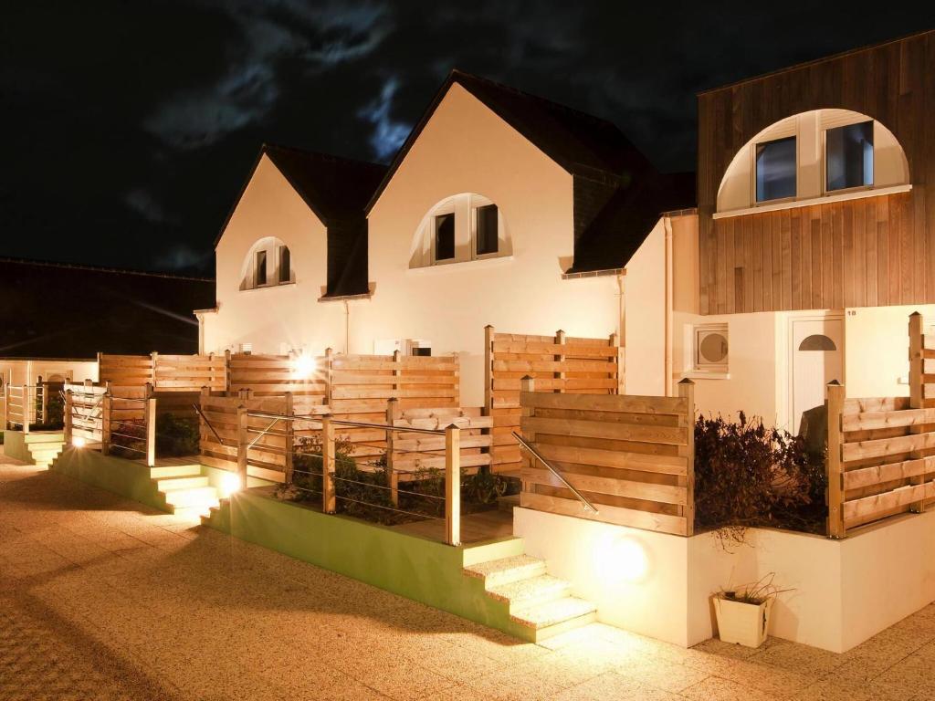 Le Curieux de Conques 12320 Saint-Cyprien-sur-Dourdou