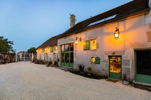 B&B / Chambre d'hôtes Le Domaine des Carriers 1 chemin des Roches 58500 Chevroches Bourgogne