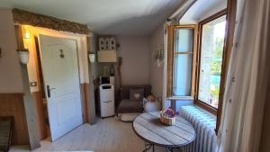 B&B / Chambre d'hôtes Le Doux Nid Chef Lieu 73310 Chanaz Rhône-Alpes