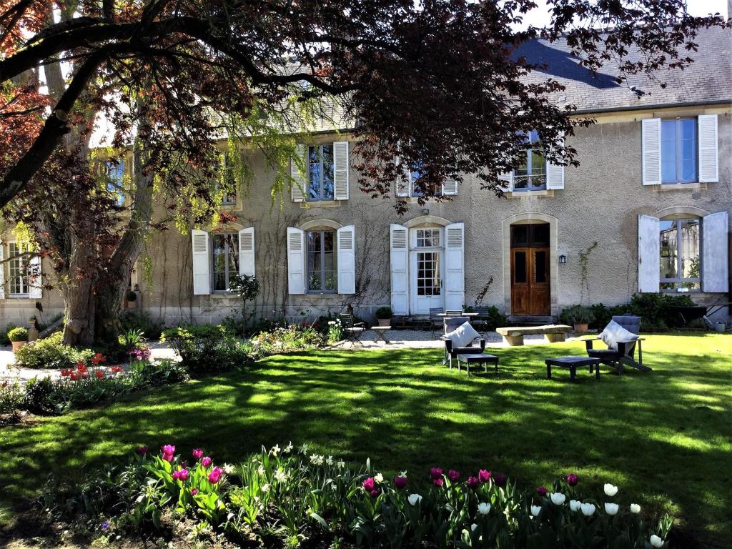 Le Grand Arbre 18 rue de Caen, 14400 Bayeux
