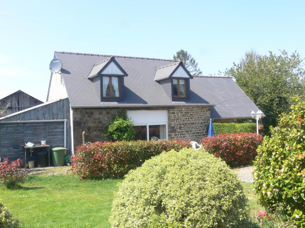 Le Jardin B&B Le Jardin Vezins, 50540 Isigny-le-Buat