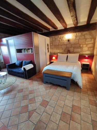B&B / Chambre d'hôtes Le Logis du Grand Boust Le Grand Boust 49160 Longué Pays de la Loire